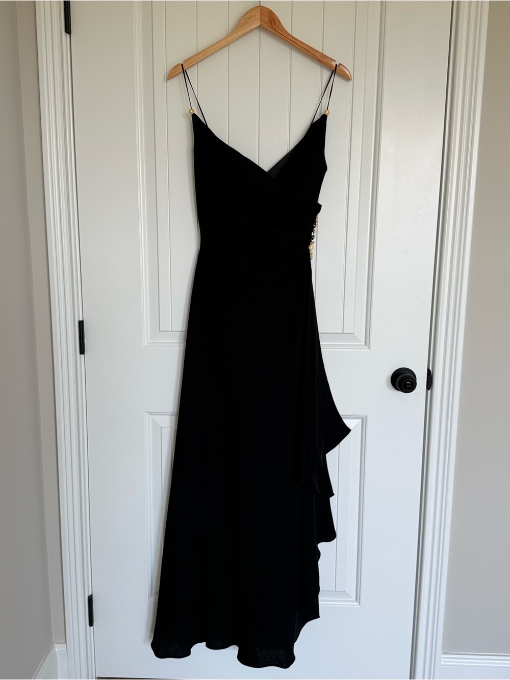 Jones New York Evening Black Gown Rhinestone Strap Ruffle Maxi Dress Size 8